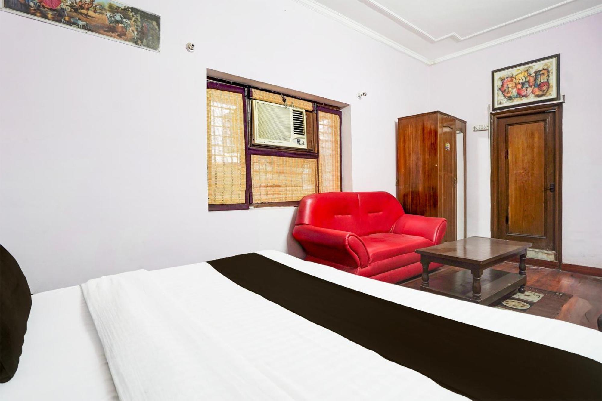 Super Hotel O Krishna Nagar Chowk Near Ongc Dehradun Exterior photo